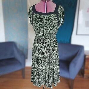 Vtg Y2K lime green abstract floral print fit and flare skirt set